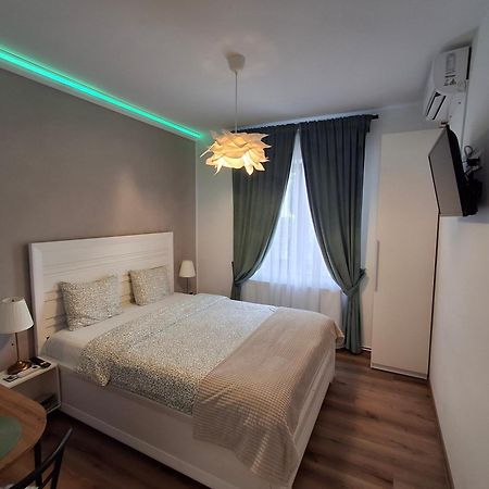Clar Studio 1 Braşov Buitenkant foto