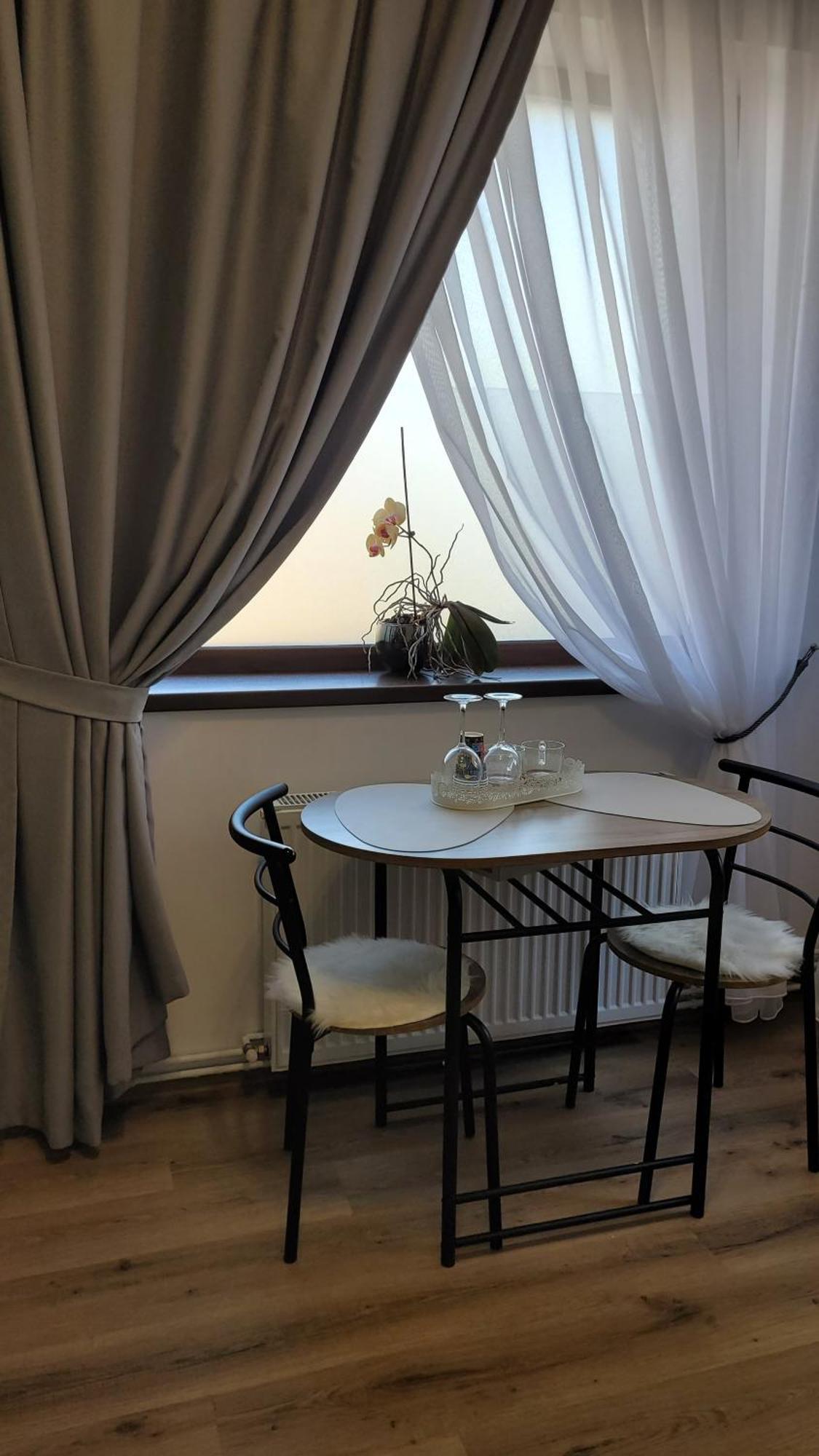 Clar Studio 1 Braşov Buitenkant foto