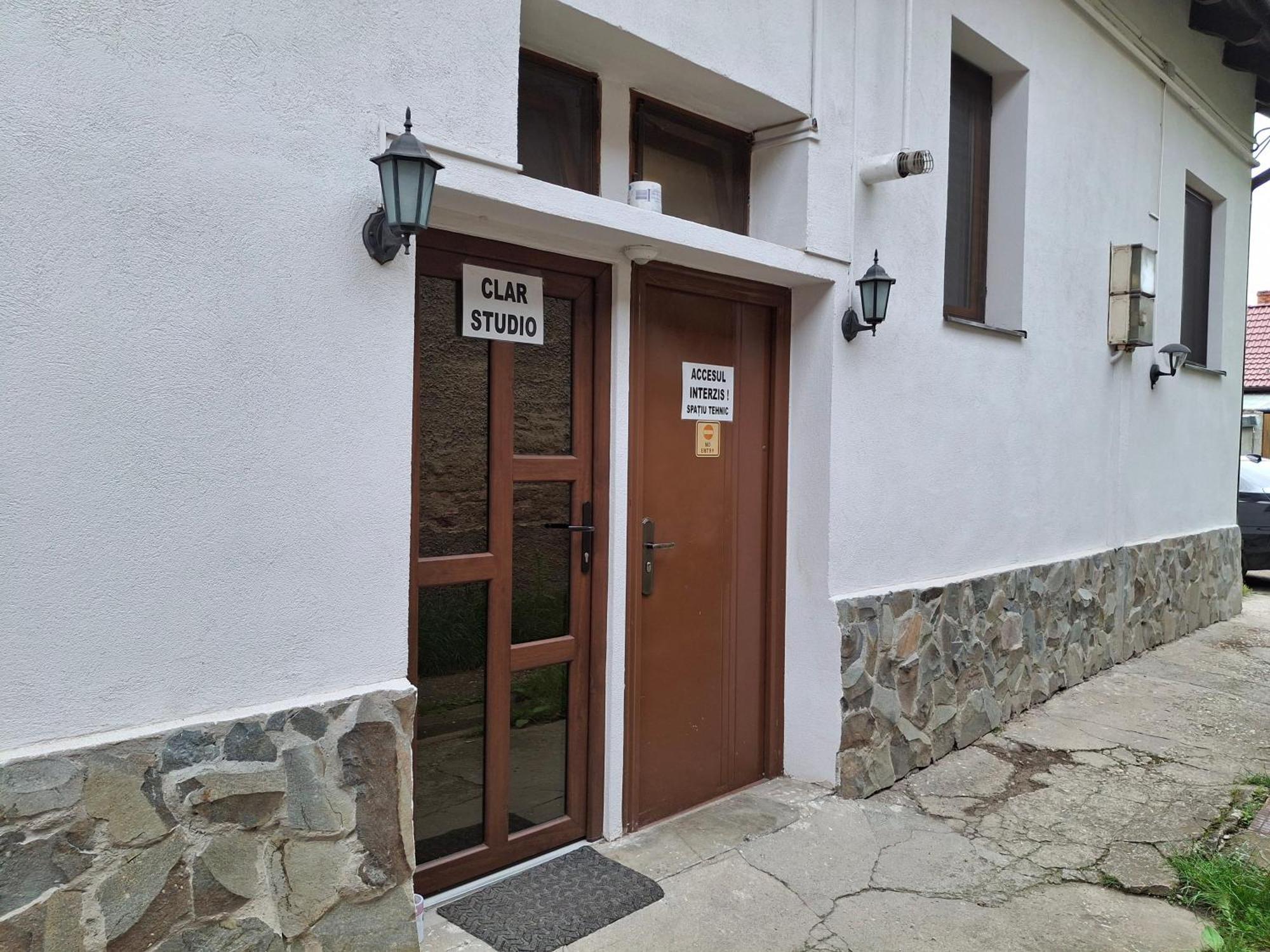 Clar Studio 1 Braşov Buitenkant foto